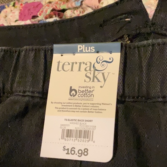 Terra & Sky Black Jean Shorts Casual Style - Picture 2 of 2